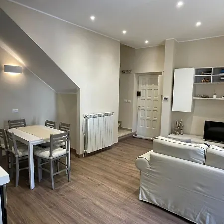 Ca' Baci' Apartment Pigna