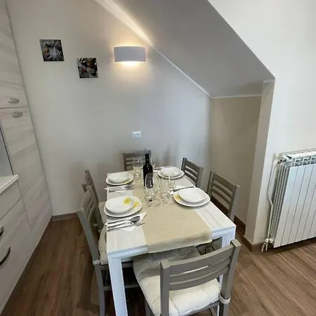 Ca' Baci' Apartament *